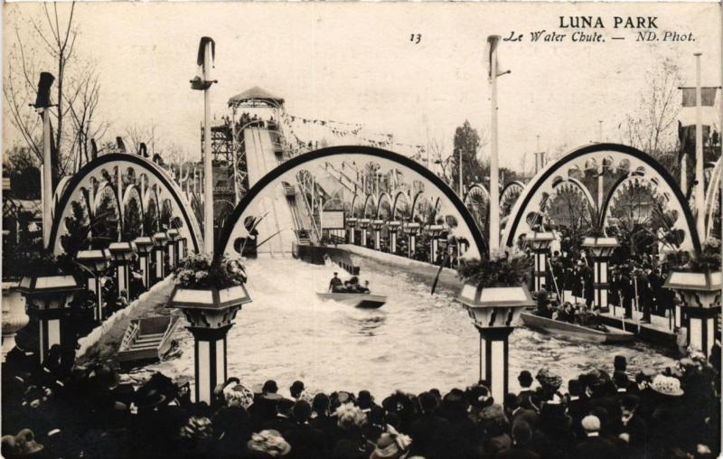 Carte postale ancienne Luna Park - Le Water Chute à Paris 17e