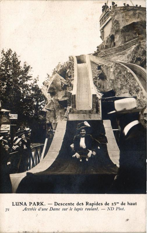 Carte postale ancienne Luna Park - Descente des Rapides à Paris 17e