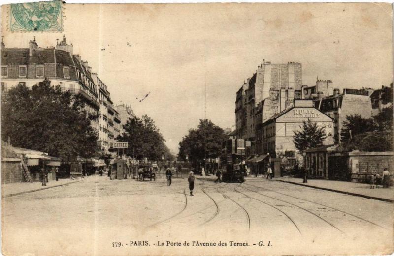 Carte postale ancienne La Porte de l'Avenue des Ternes à Paris 17e