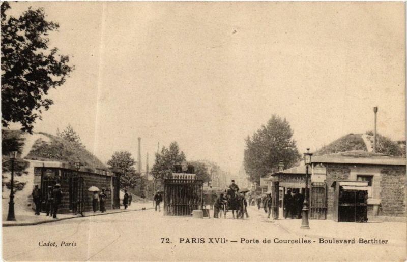 Carte postale ancienne Porte de Courcelles - Boulevard Berthier à Paris 17e