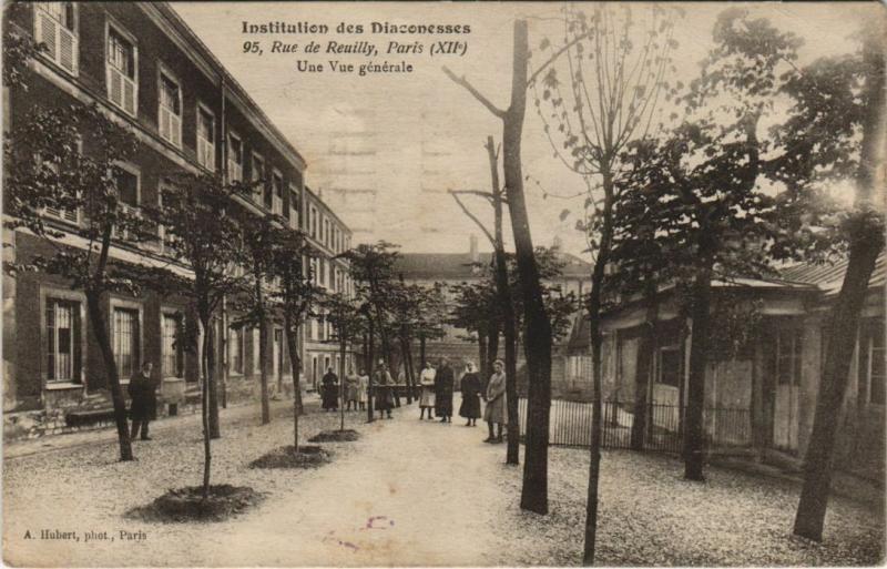Carte postale ancienne Institution des Diaconesses - Rue de Reuilly - Une Vue générale à Paris 12e