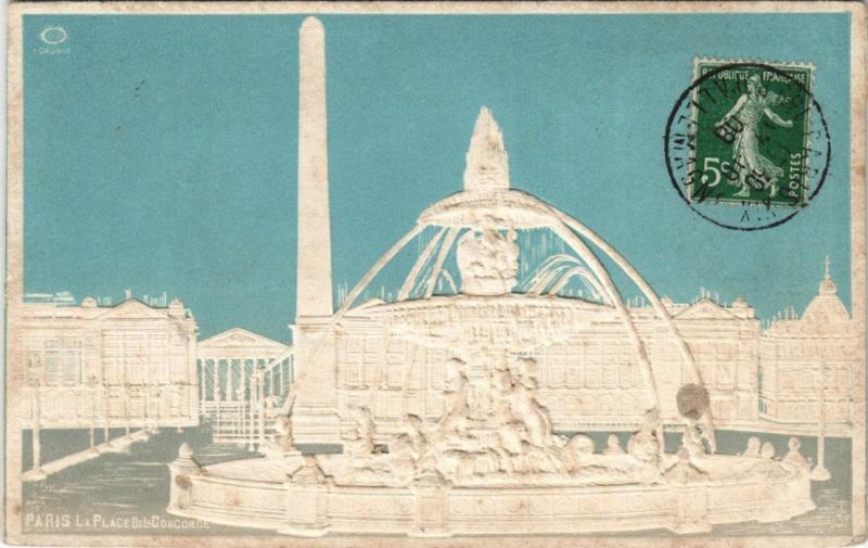 Carte postale ancienne Paris Place de la Concorde Embossed