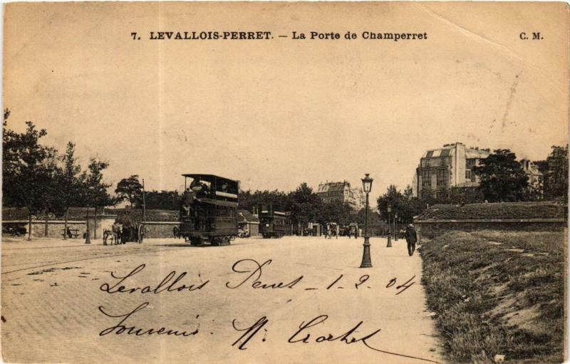 Carte postale ancienne Paris 17e La Porte de Champerret. à Levallois-Perret