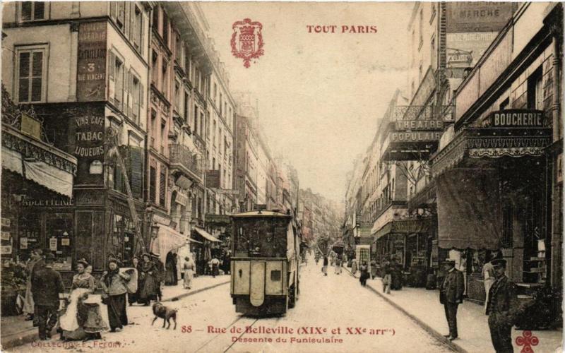 Carte postale ancienne Rue de Belleville - Descente du Funiculaire à Paris 20e