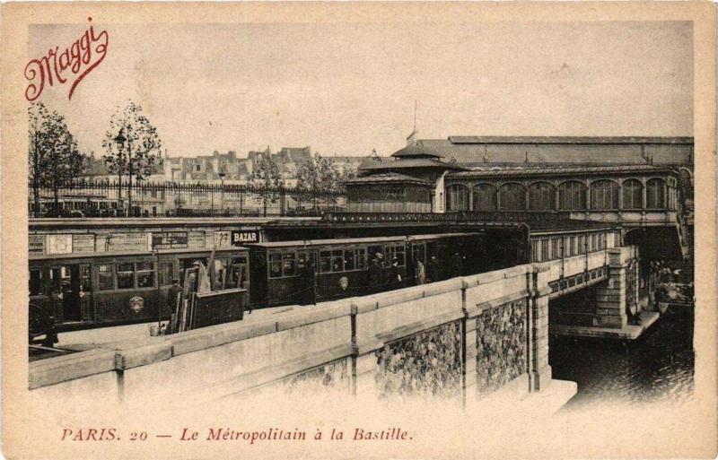 Carte postale ancienne Paris 12e Le Métropolitain a la Bastille à Paris 12e