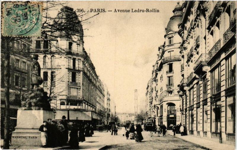 Carte postale ancienne Paris 12e Avenue Ledru-Rollin P. Marmuse à Paris 12e