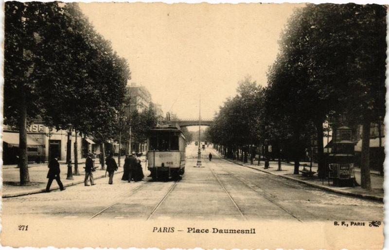 Carte postale ancienne Place Daumesnil à Paris 12e
