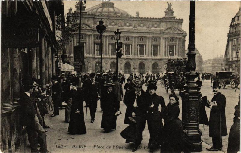 Carte postale ancienne Paris 9e Place de l'Opéra Nd Phot à Paris 9e