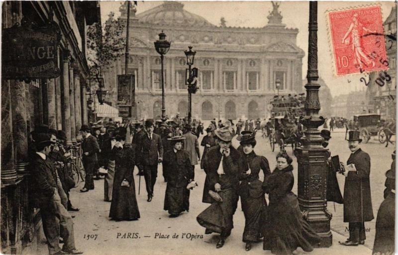 Carte postale ancienne Paris 9e Place de l'Opéra Nd Phot à Paris 9e