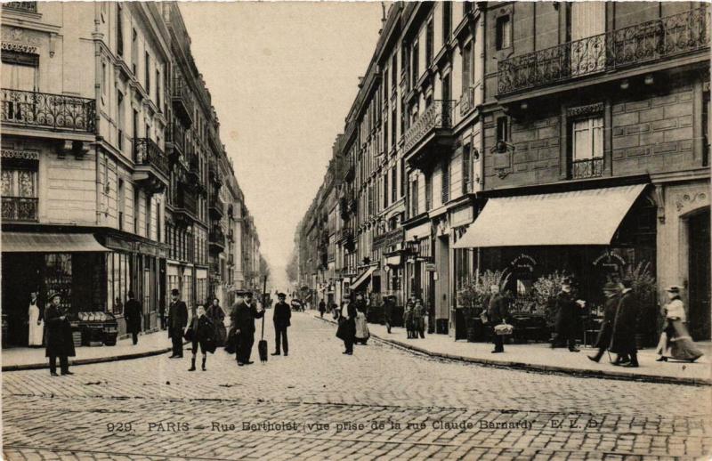 Carte postale ancienne Paris 5e Rue Bertholet. Rue Claude Bernard à Paris 5e