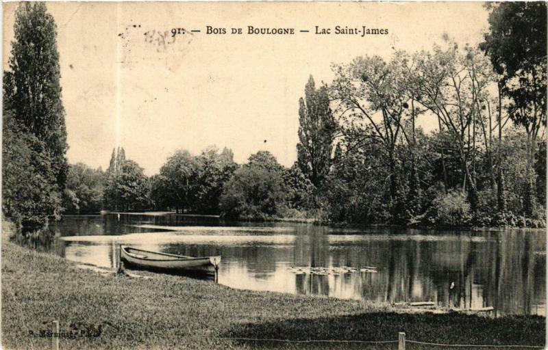 Carte postale ancienne Bois de Boulogne - Lac Saint-James à Paris 16e