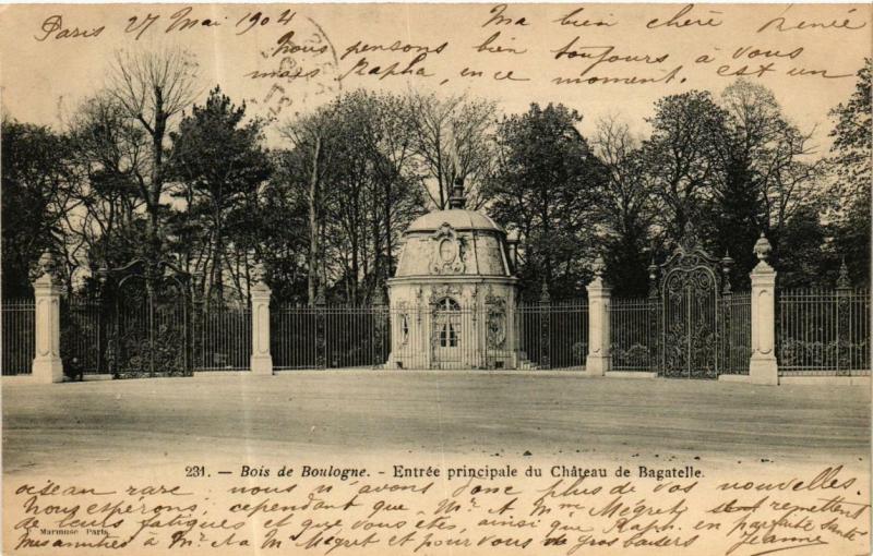 Carte postale ancienne Bois de Boulogne - Entrée principale du Château de Bagatelle à Paris