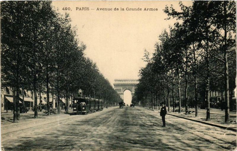 Carte postale ancienne Avenue de la Grande Armee. à Paris 16e