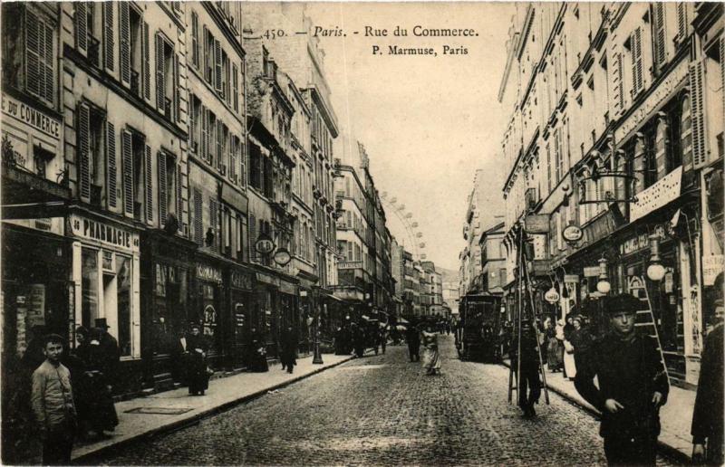 Carte postale ancienne Rue du Commerce à Paris 15e