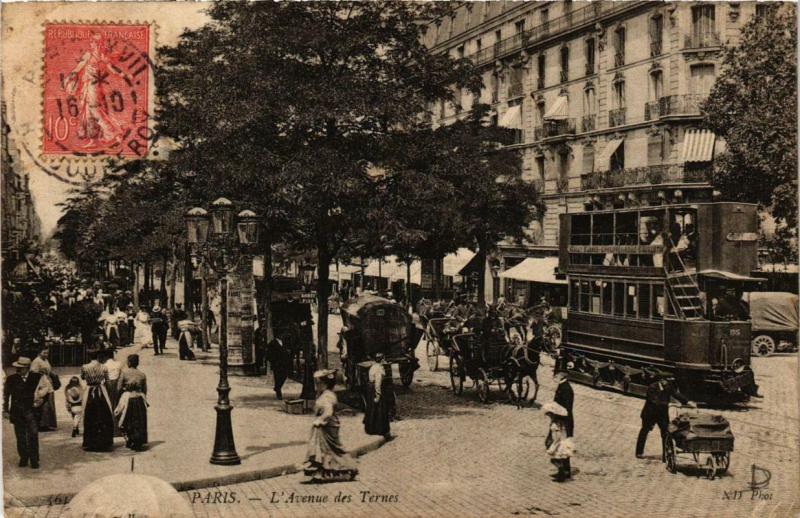 Carte postale ancienne L'Avenue des Ternes à Paris 17e