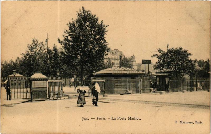 Carte postale ancienne La Porte Maillot à Paris 16e