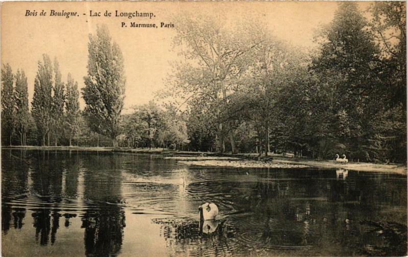 Carte postale ancienne Bois de Boulogne - Lac de Longchamp à Paris