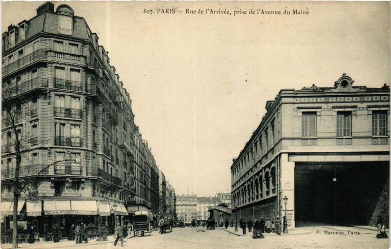 Carte postale ancienne Rue de l'Arrivée, prise de l'Avenue du Maine à Paris 15e