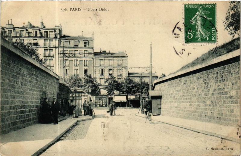 Carte postale ancienne Porte Didot à Paris 14e
