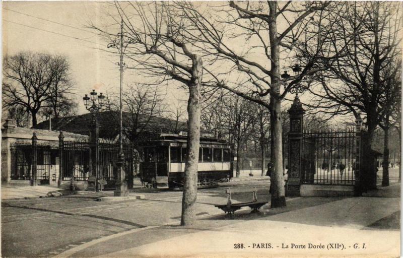 Carte postale ancienne Paris 12e La Porte Dorée. à Paris 12e