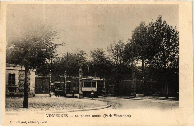 Carte postale ancienne Paris 12e La Porte Dorée. à Paris 12e
