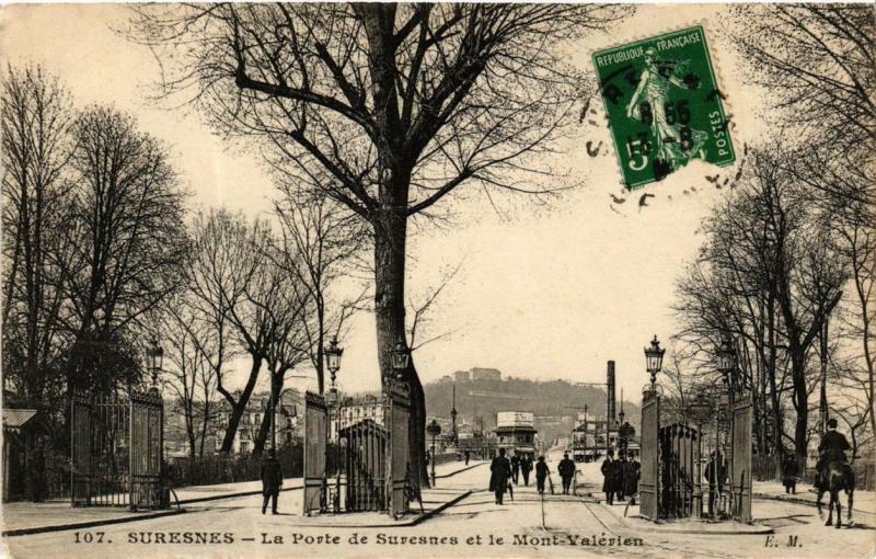 Carte postale ancienne La Porte de Suresnes et le Mont Valérien à Paris 16e