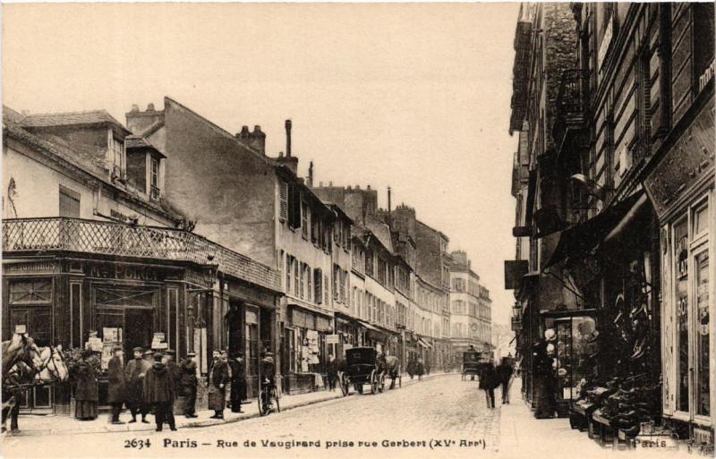 Carte postale ancienne Rue de Vaugirard prise rue Gerbert à Paris 15e