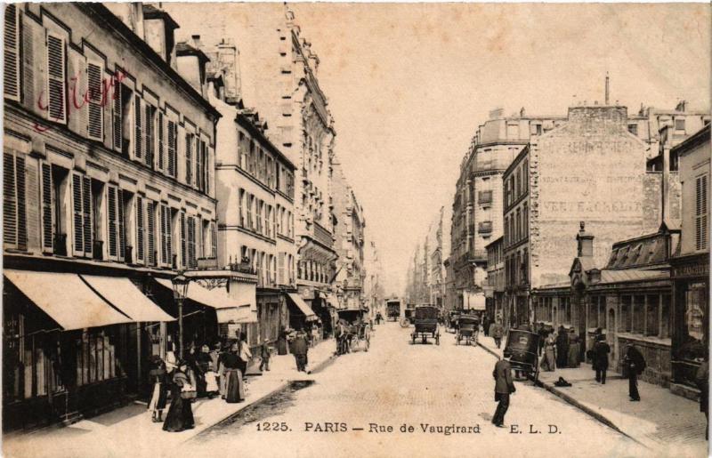 Carte postale ancienne Rue de Vaugirard à Paris 15e