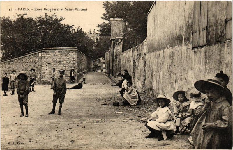 Carte postale ancienne Rues Becquerel et Saint-Vincent à Paris 18e