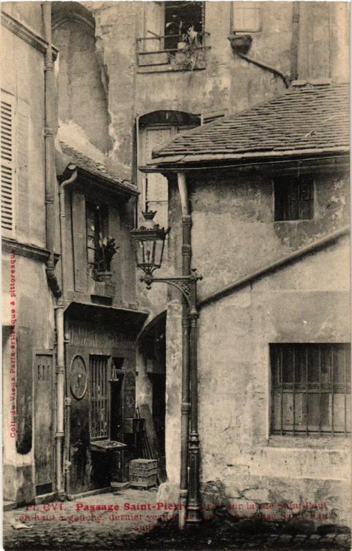 Carte postale ancienne Paris (4e) Passage Saint-Pierre. à Paris 4e