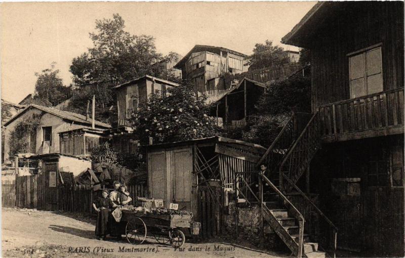 Carte postale ancienne Vieux Montmartre - Vue dans le Maquis à Paris 18e
