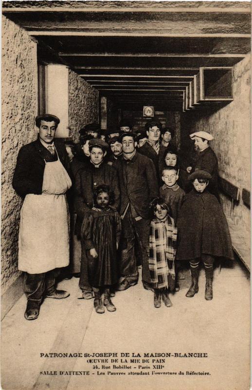Carte postale ancienne Paris (13e) Rue Bobillot. Patronage Saint-Jospeh de la Maison-Blanche à Paris 13e
