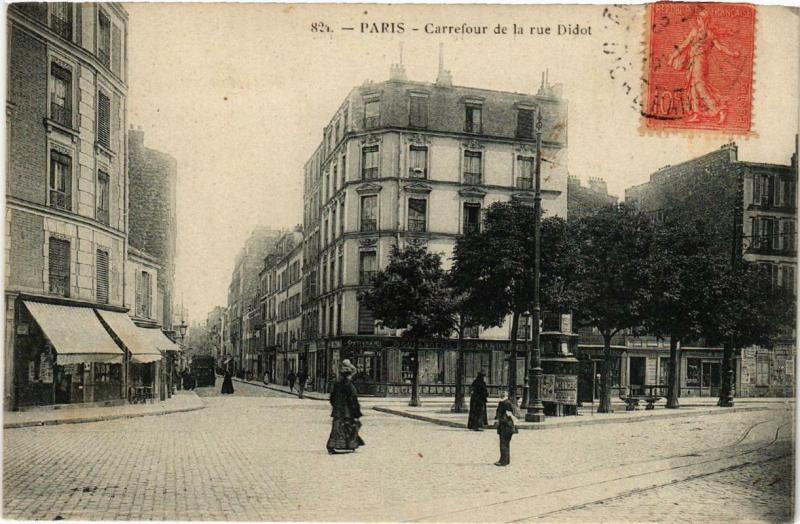 Carte postale ancienne Carrefour de la rue Didot à Paris 14e