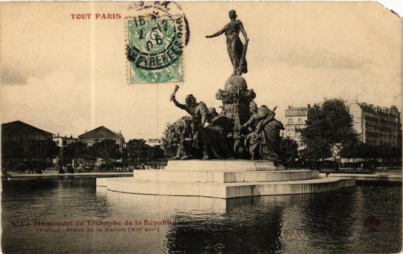 Carte postale ancienne Tout Paris 12e 521 Place de la Nation, Mon. Du Triomphe F. Fleury à Paris 12e