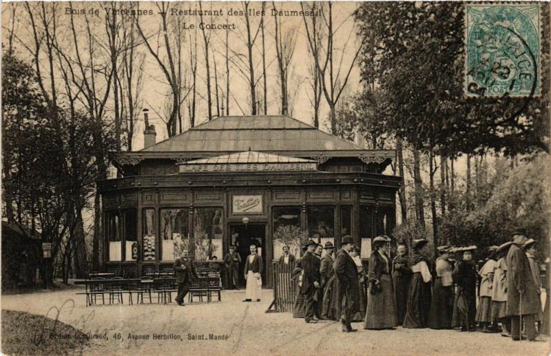 Carte postale ancienne Paris 12e Restaurant des Iles Daumesnil. Le Concert à Paris 12e