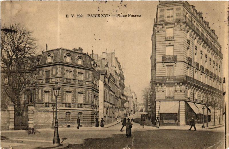 Carte postale ancienne Place Possoz à Paris 16e