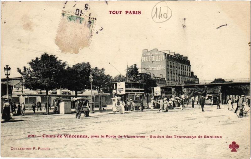 Carte postale ancienne Cours de Vincennes, près la Porte de Vincennes - Station des Tramways de Banlieue à Paris 12e
