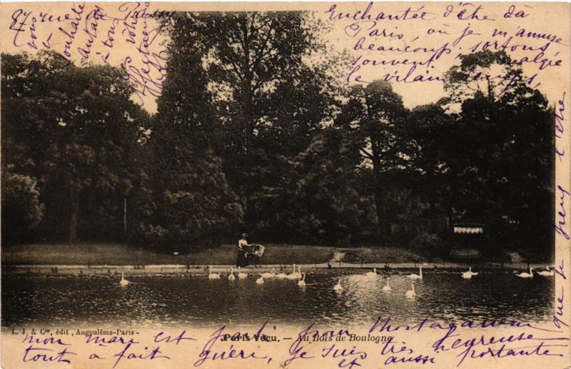 Carte postale ancienne Au Bois de Boulogne à Paris 16e