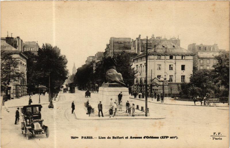 Carte postale ancienne Lien de Belfort et Avenue d'Orléans à Paris 14e
