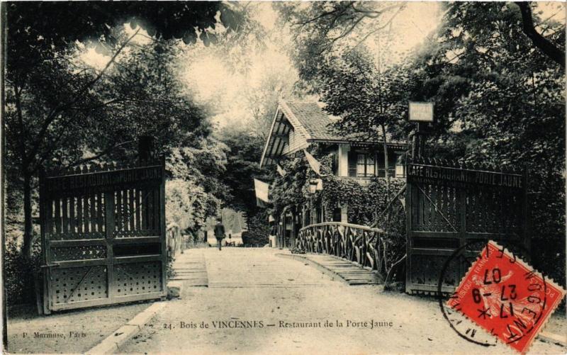 Carte postale ancienne Bois de Vincennes - Restaurant de la Porte Jaune à Paris