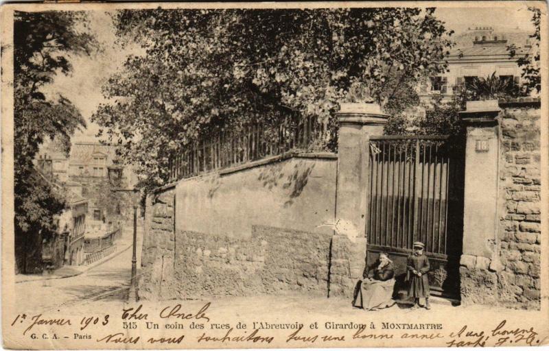 Carte postale ancienne Un coin des rues de l'Abreuvoir et Girardon à Montmartre à Paris 18e