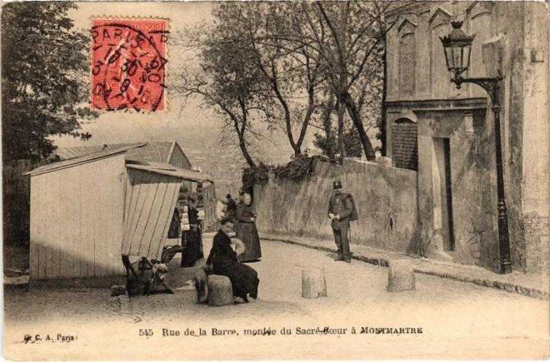 Carte postale ancienne Rue de la Barre - Montée du Sacré-Coeur à Montmartre à Paris 18e