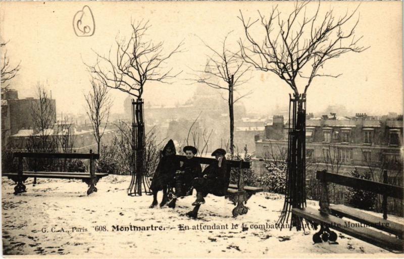 Carte postale ancienne Montmartre - En attendant le quatrième combattant sur la Butte Montmartre à Paris 18e