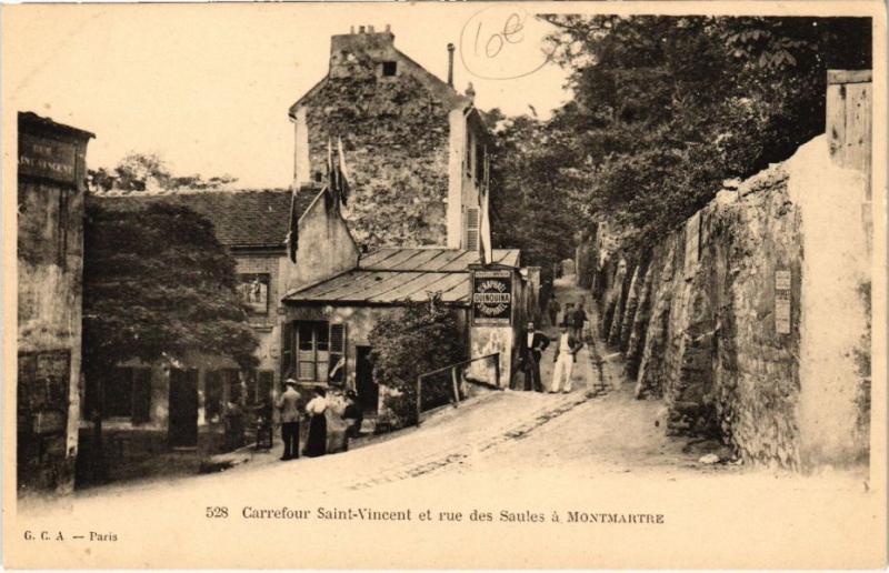 Carte postale ancienne Montmartre - Carrefour Saint-Vincent et rue des Saules à Paris 18e