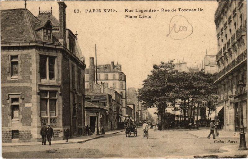 Carte postale ancienne Rue Legendre - Rue de Tocqueville - Place Lévis à Paris 17e