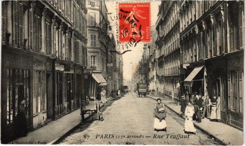 Carte postale ancienne Rue Truffaut à Paris 17e