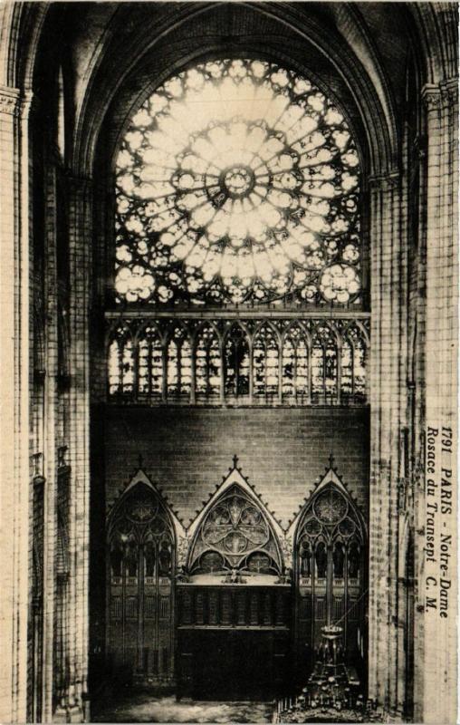 Carte postale ancienne Paris 4e Notre Dame. Rosance du Transept à Paris 4e