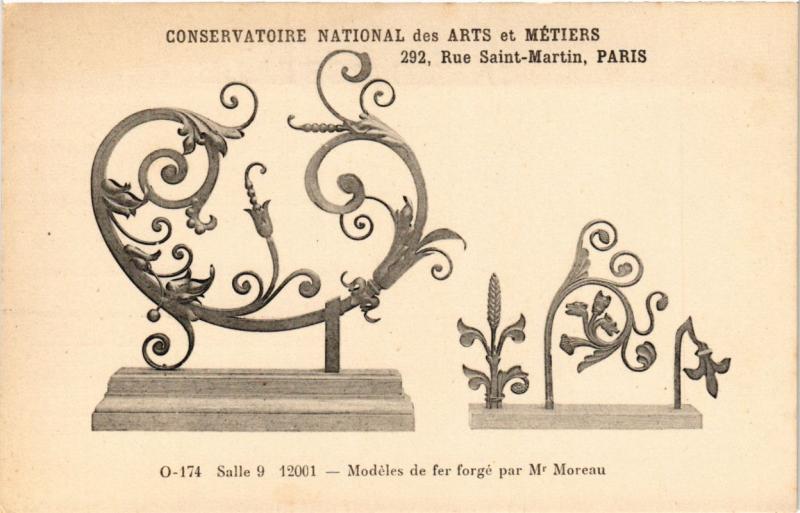 Carte postale ancienne Paris (3e) Cnam - Modeles de fer forgé par Moreau à Paris 3e