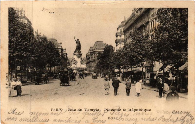 Carte postale ancienne Paris 3e Paris-Rue du Temple-Place de la République à Paris 3e