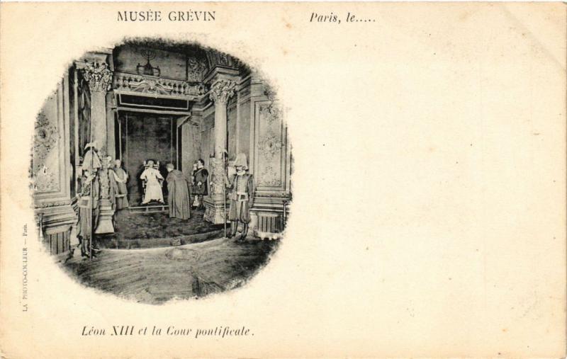 Carte postale ancienne Paris (9e) - Musée Grevin Léon Xiii et la Cour pontificale à Paris 9e